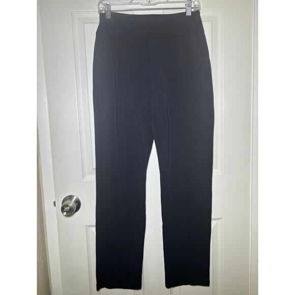 $109 Athleta Eastbound Straight Pant Black Ponte Tencel Spandex Travel Pockets 6 - Picture 1 of 9